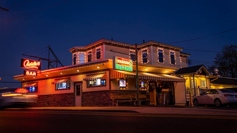 Charlie's Bar & Restaurant - Somers Point