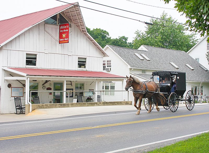 Charm, Holmes County