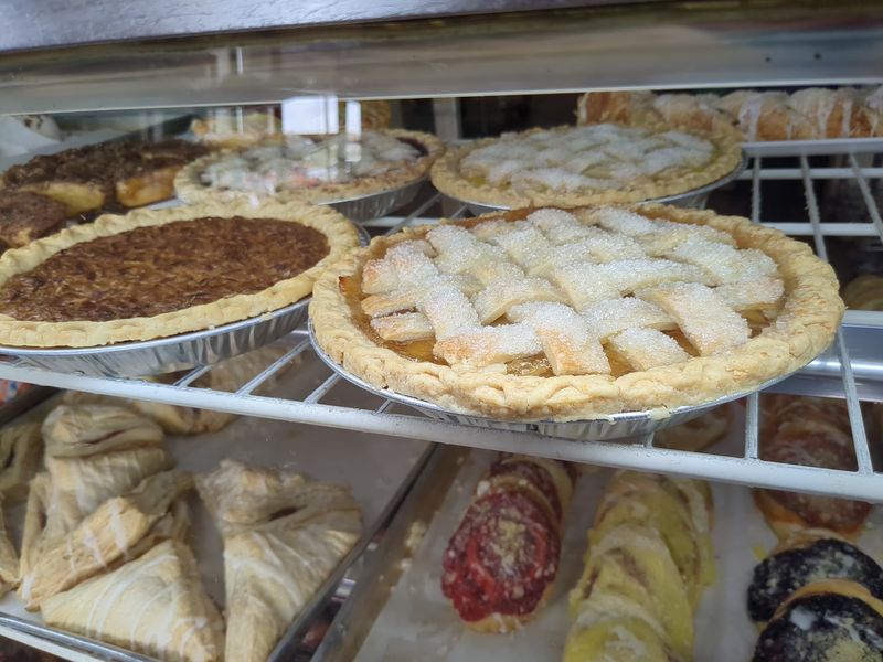 Cherry Pies That Made Someone Rethink Their Entire Life Cherry Pies That Made Someone Rethink Their Entire Life