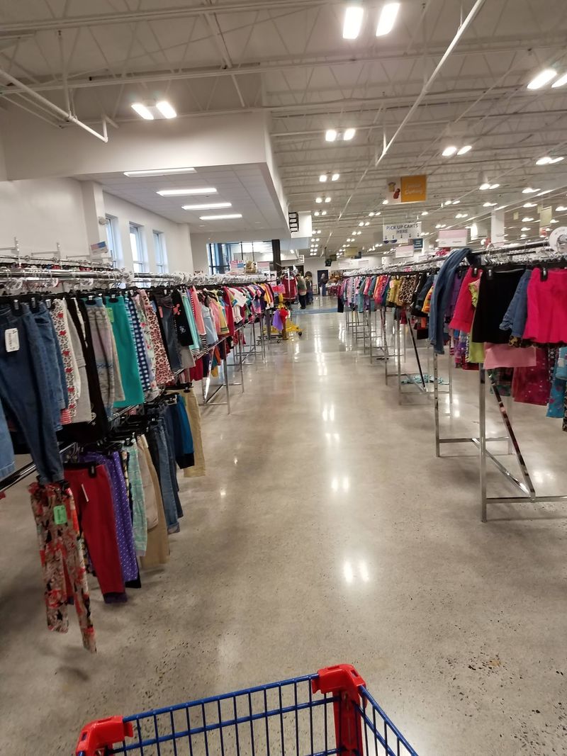 Clean Aisles Make the Hunt Less Tiring Clean Aisles Make the Hunt Less Tiring