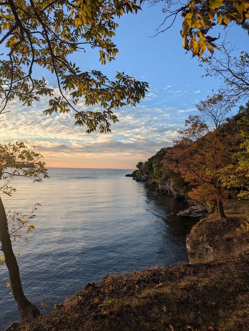 Clifftop Lake Views That Steal The Show