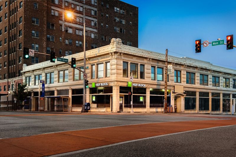 Downtown Blocks That Still Work for Real Life