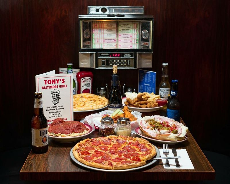 Come for the Pizza and Stay for the No-Frills Neighborhood Vibe Come for the Pizza and Stay for the No-Frills Neighborhood Vibe
