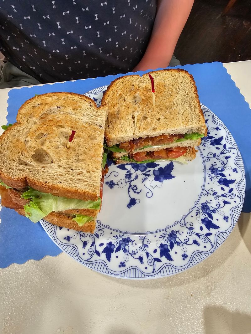 Comfort Food Keeps Brunch Simple and Satisfying