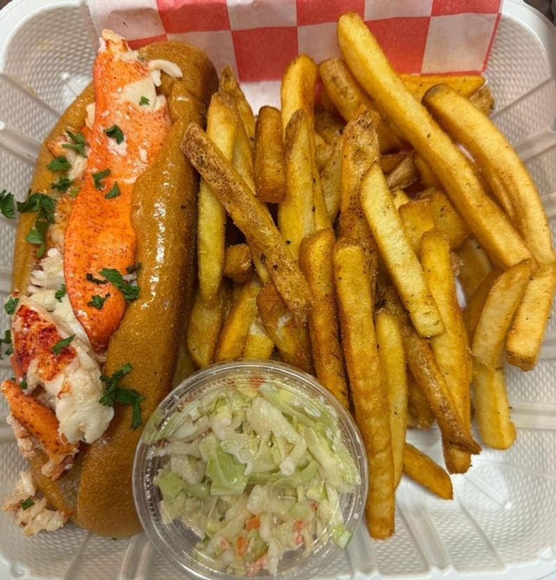 Connecticut Style Meets the Jersey Shore