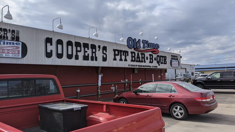 Cooper's Old Time Pit Bar-B-Que (Llano)