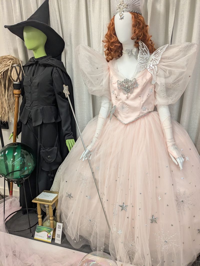 Costumes And Props That Bring Oz Closer