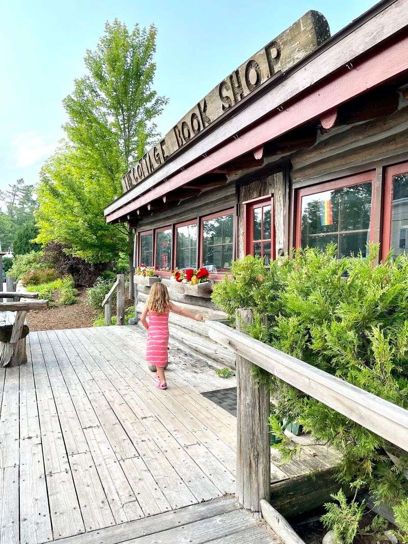 Cottage Book Shop (Glen Arbor)
