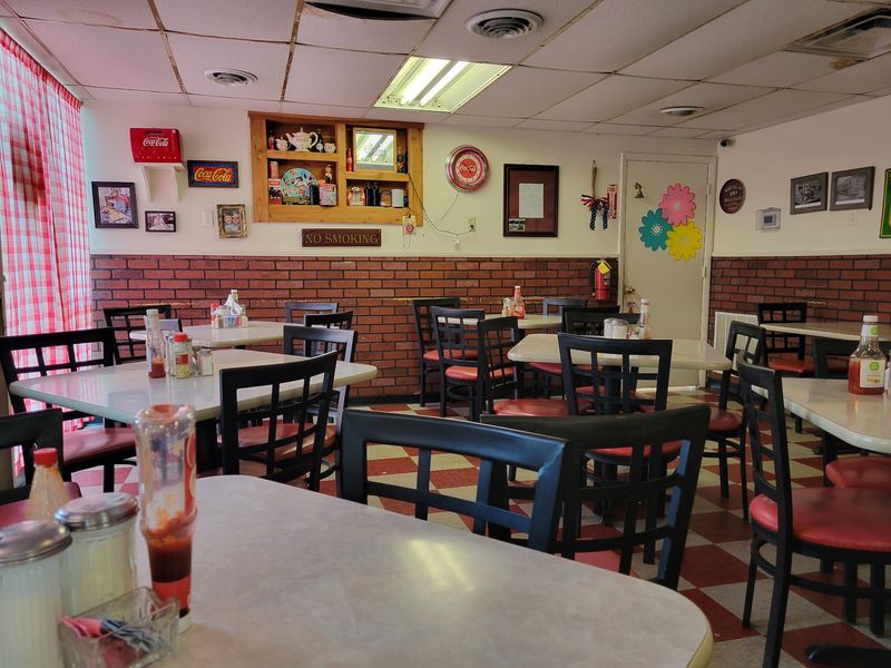 Country Diner - Chapel Hill