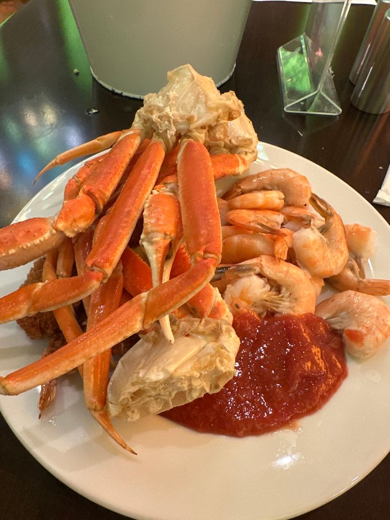 Crab legs and prime rib set the tone for a bigger buffet night