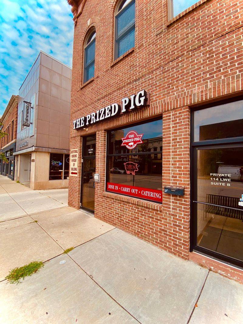 The Prized Pig (Mishawaka)