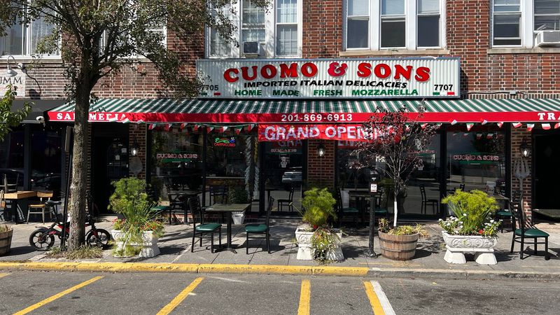 Cuomo & Sons Imported Italian Delicacies