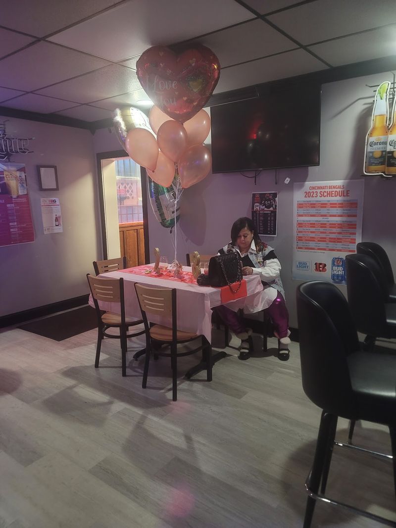 D’OIR’S Lounge