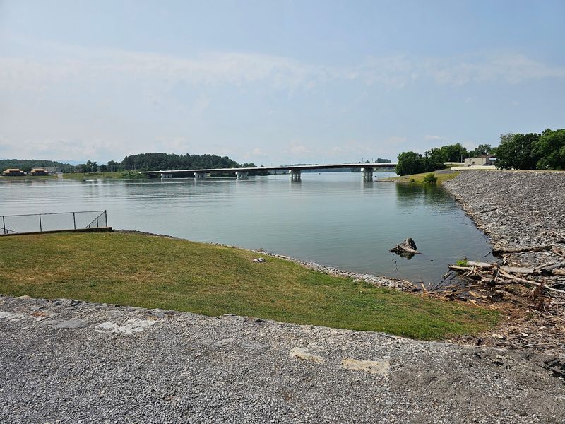 Dandridge, Tennessee - Douglas Lake Dandridge, Tennessee - Douglas Lake