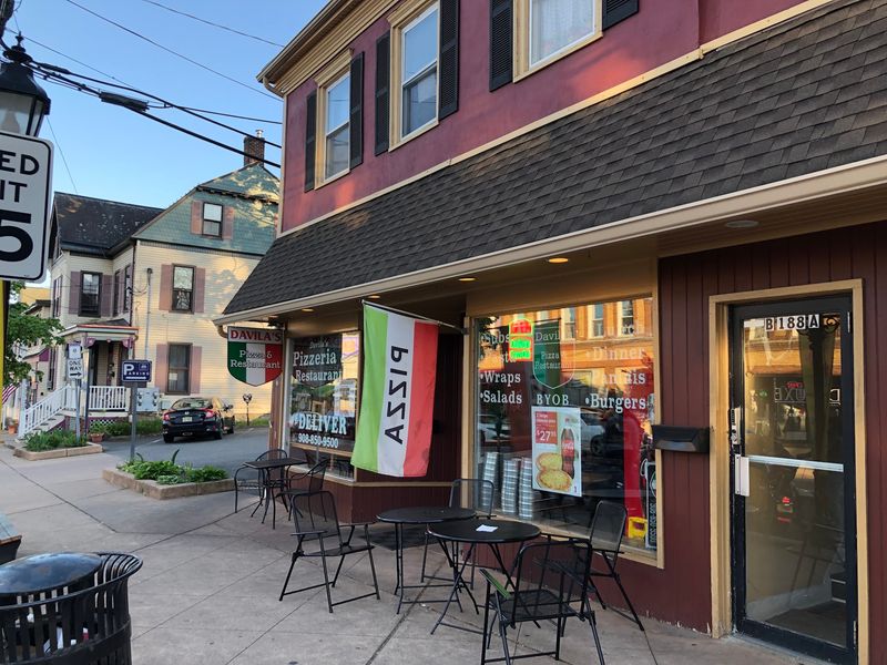 Davila’s Pizza & Catering - Hackettstown