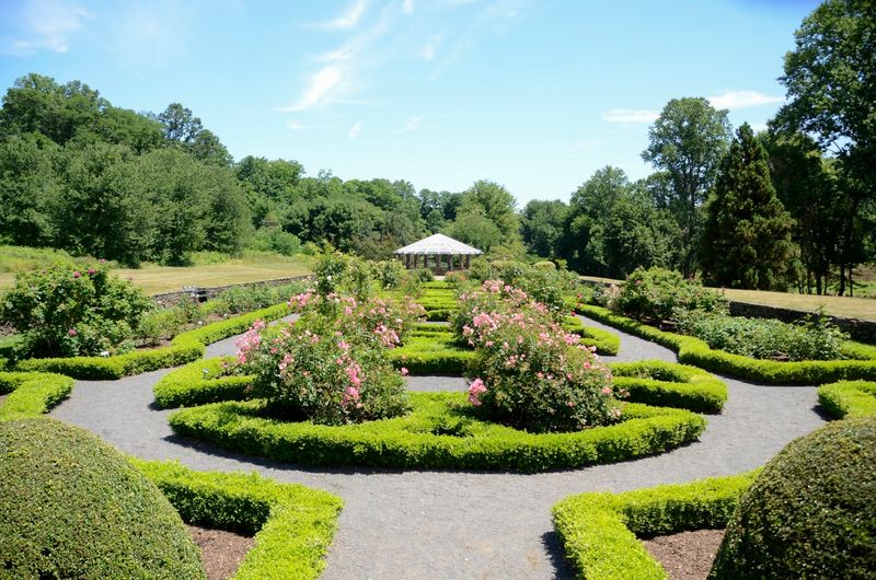 Deep Cut Gardens - Middletown Township