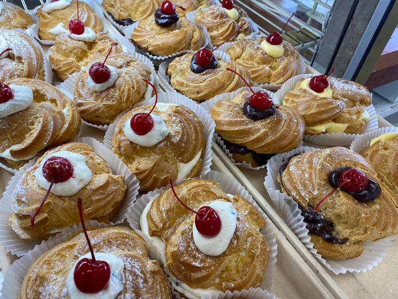 Deluxe Italian Bakery Inc.