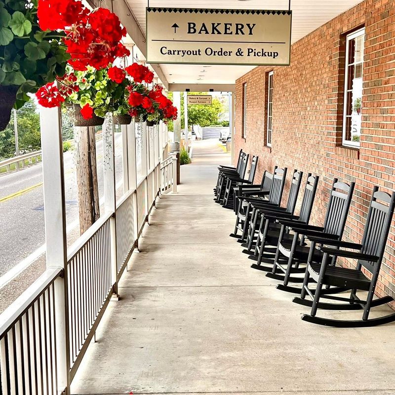 Der Dutchman Restaurant & Bakery, Walnut Creek