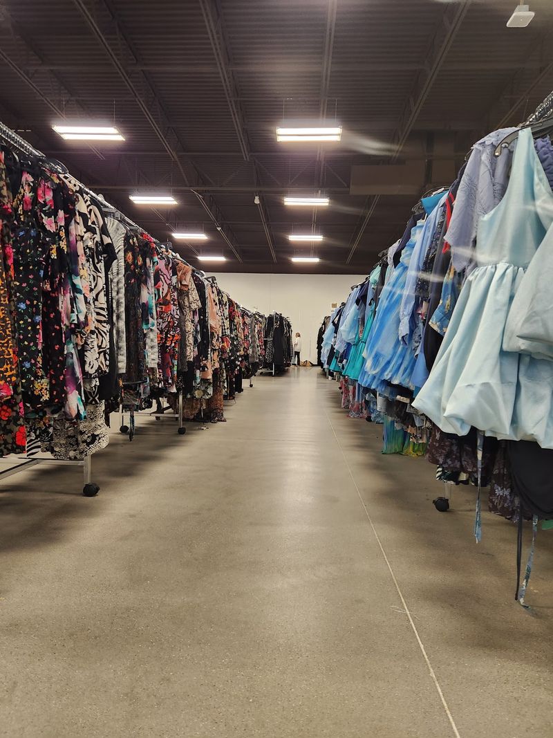 Designer Labels Without the Designer Price Tags Designer Labels Without the Designer Price Tags