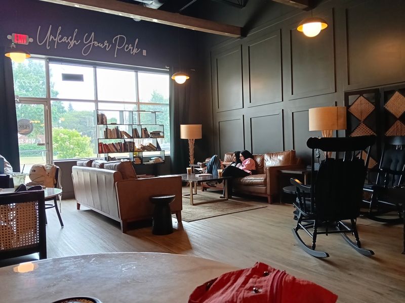 Detroit Perk Coffee House, Dearborn Heights