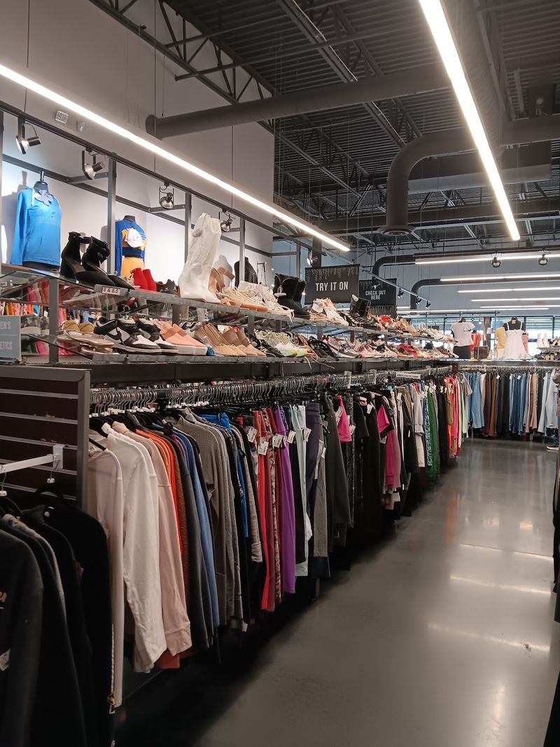 Discounts And Sale Days Make The Deals Pop Discounts And Sale Days Make The Deals Pop