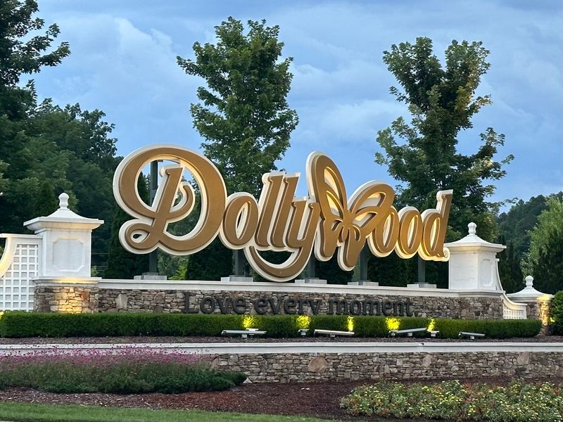 Dollywood - Pigeon Forge Dollywood - Pigeon Forge