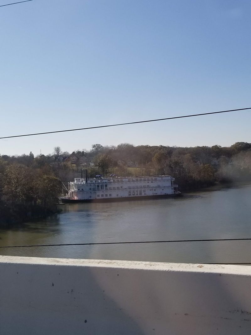 Dover, Tennessee - Lake Barkley Dover, Tennessee - Lake Barkley