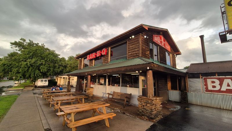Drive-Thru Ease for Barbecue on the Move