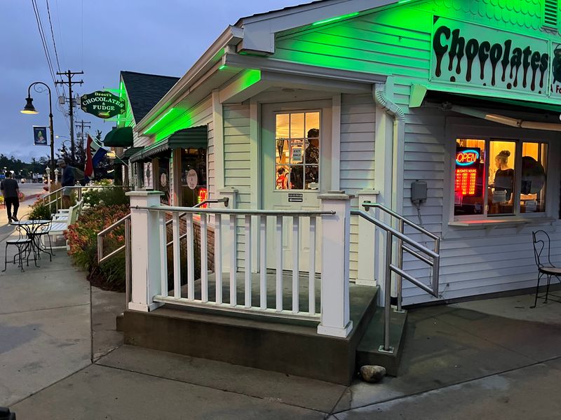 Drost's Chocolates - Indian River