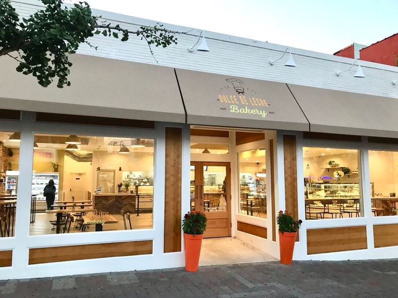 Dulce de Leche Bakery - West New York