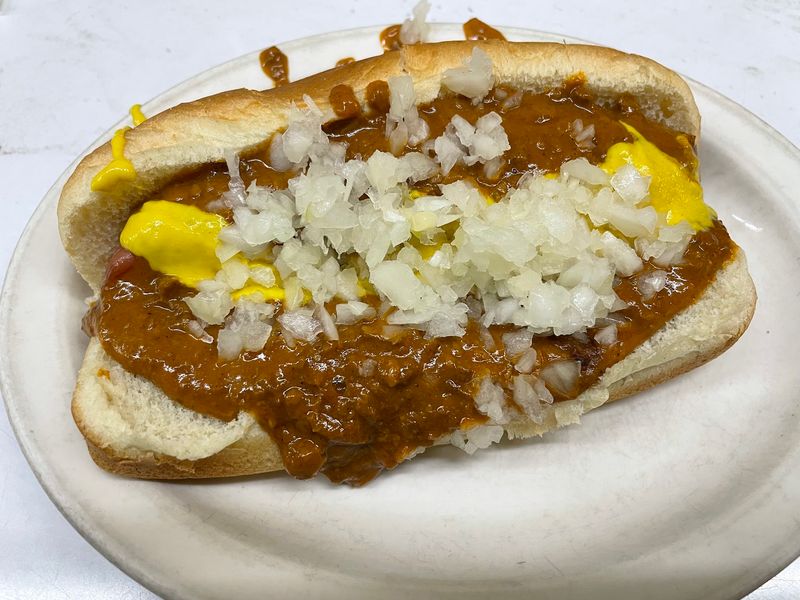Duly’s Place Coney Island - Detroit - coney dogs