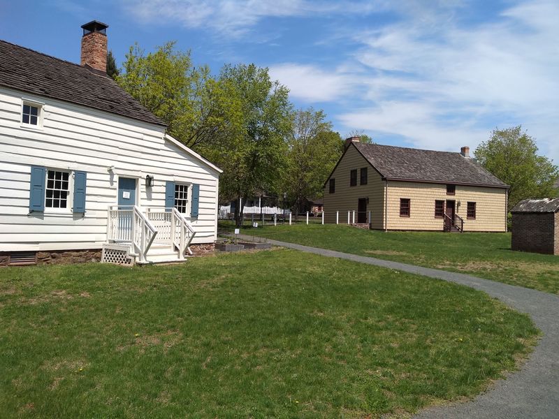 East Jersey Old Town Village - Piscataway East Jersey Old Town Village - Piscataway