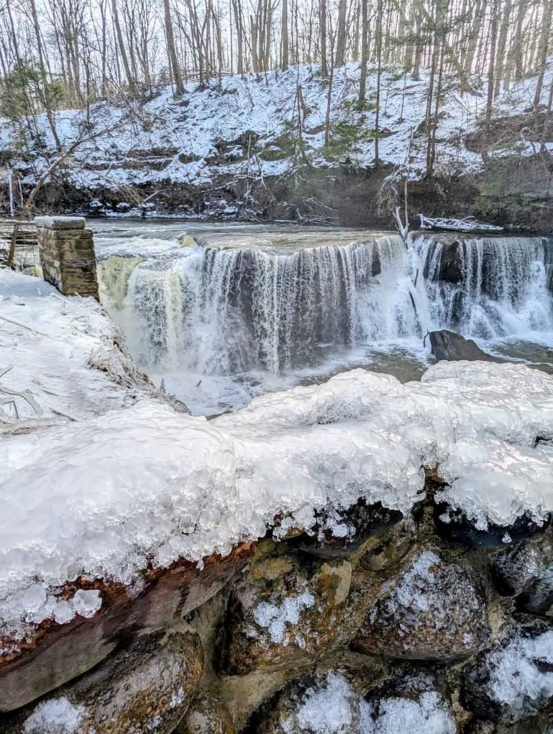 Every Season Gives The Falls A New Look