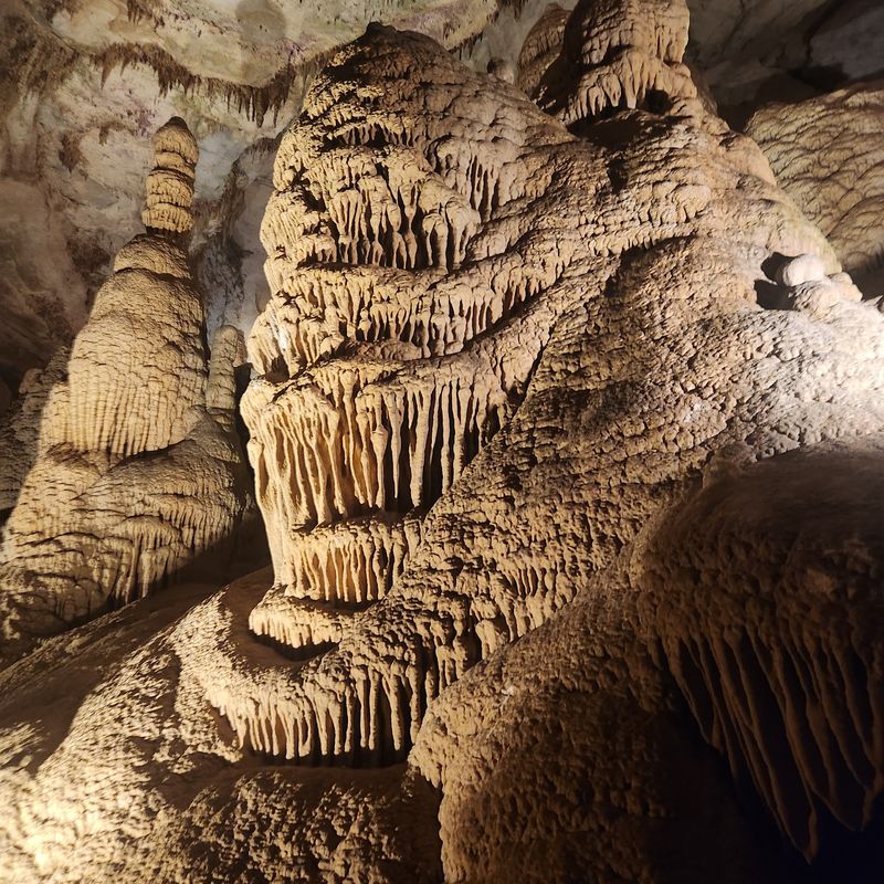 Explore the Underground Waterfalls of Cumberland Caverns, McMinnville Explore the Underground Waterfalls of Cumberland Caverns, McMinnville