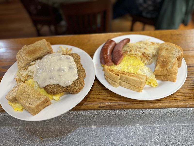 Dutch Village Restaurant (Nappanee) Dutch Village Restaurant (Nappanee)
