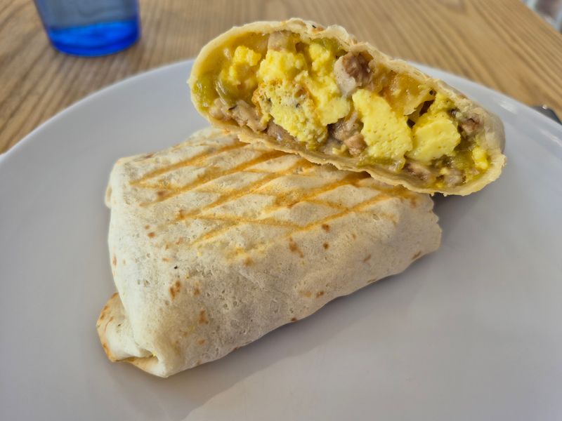 Eggs, Green Chile, and Other Smarter Breakfast Moves Eggs, Green Chile, and Other Smarter Breakfast Moves