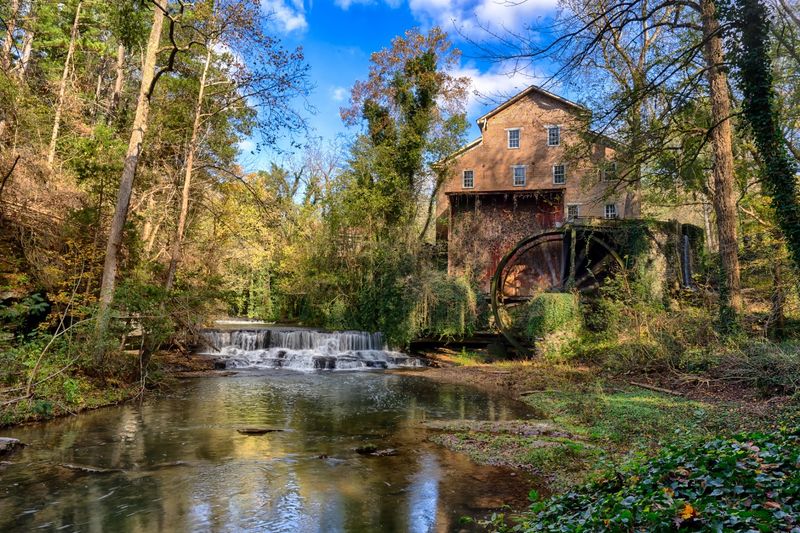 Falls Mill and Museum, Belvidere Falls Mill and Museum, Belvidere