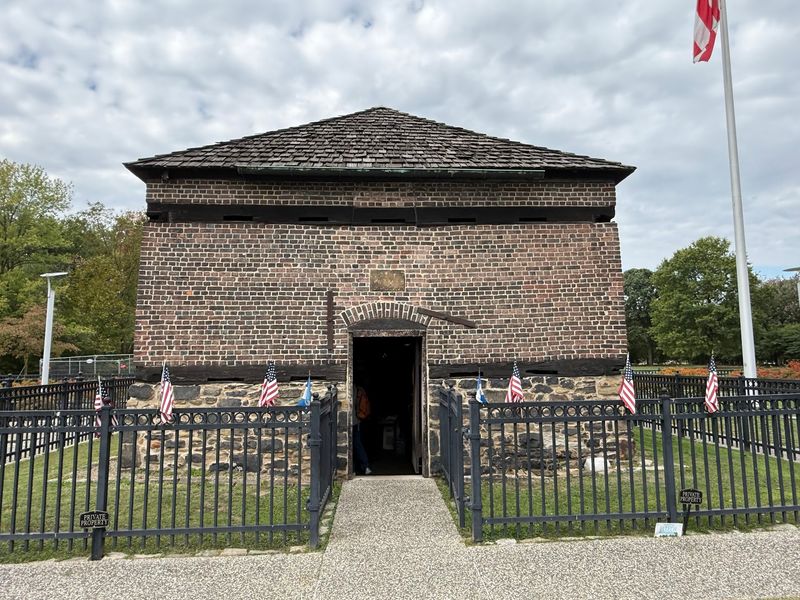 Fort Pitt, Pittsburgh Fort Pitt, Pittsburgh