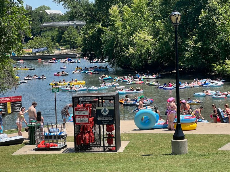 Free Life Jackets Available For All Ages Free Life Jackets Available For All Ages