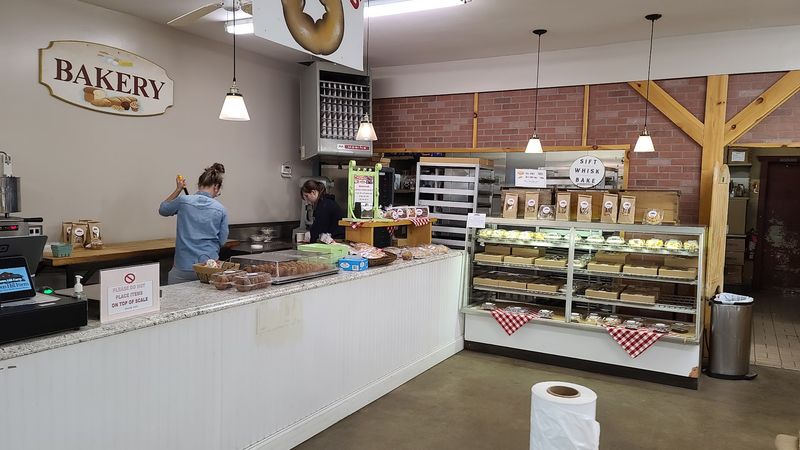 Fresh-Baked Pies and Apple Cider Donuts Make the Bakery Irresistible Fresh-Baked Pies and Apple Cider Donuts Make the Bakery Irresistible