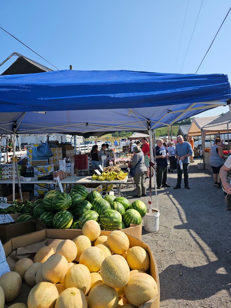 Fresh Produce And Amish Goodies Add Local Flavor Fresh Produce And Amish Goodies Add Local Flavor