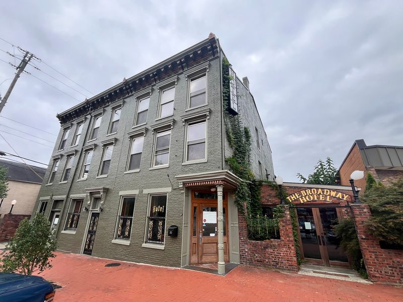 Historic Broadway Hotel & Tavern (Madison) Historic Broadway Hotel & Tavern (Madison)