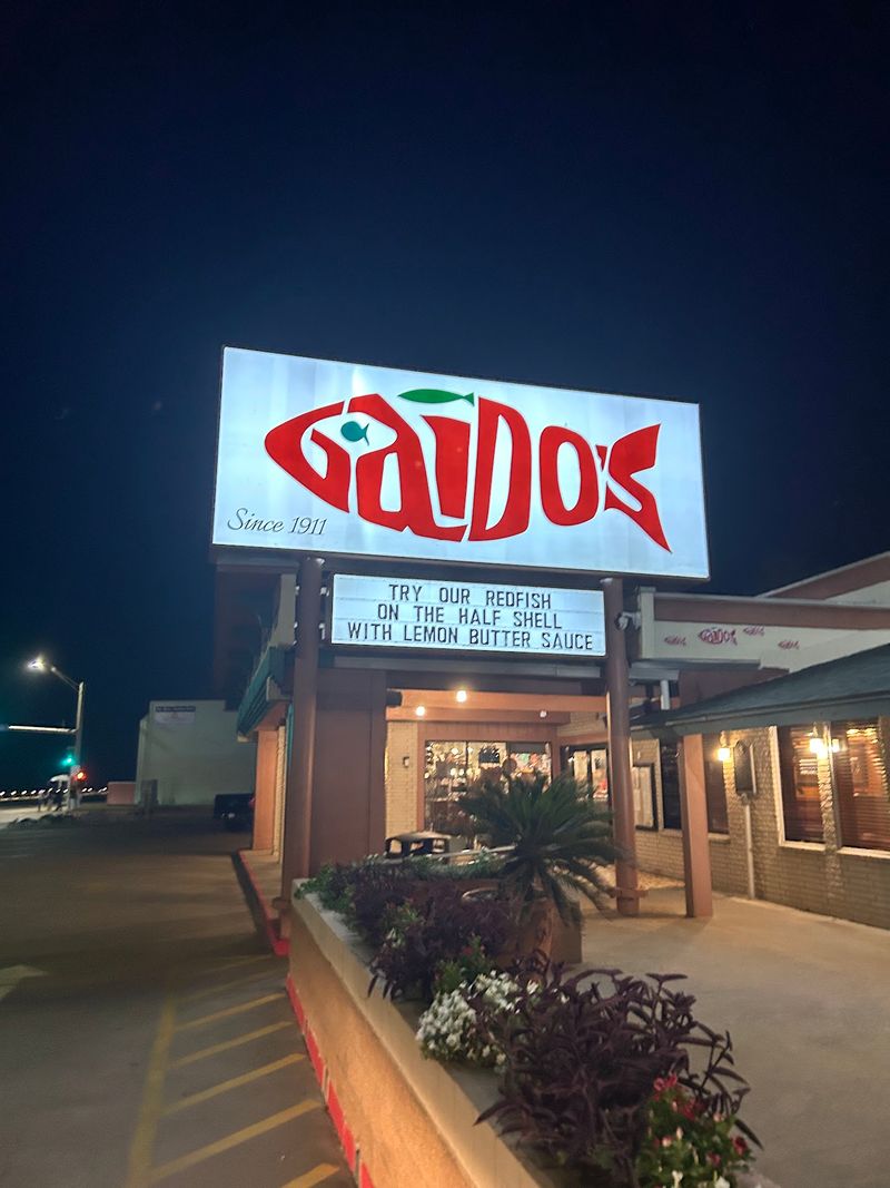 Gaido's Seafood Restaurant (Galveston) Gaido's Seafood Restaurant (Galveston)