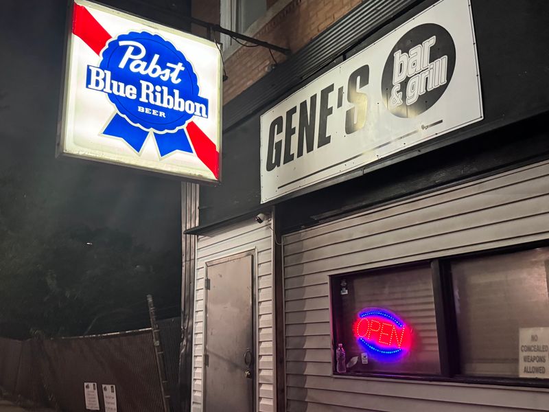 Gene’s Heart of the City Tavern – St. Louis, MO