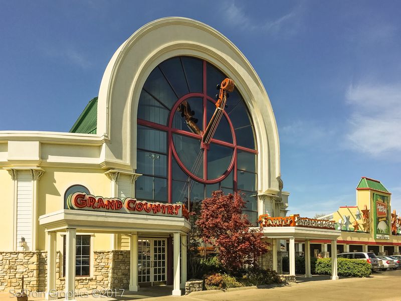Grand Country Buffet Is the Branson Breakfast Legend You Need to Experience