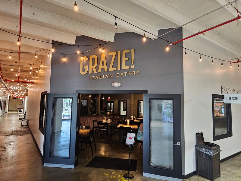 Grazie Italian Eatery - Columbia