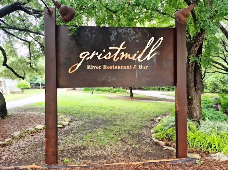 Gristmill River Restaurant & Bar (New Braunfels) Gristmill River Restaurant & Bar (New Braunfels)