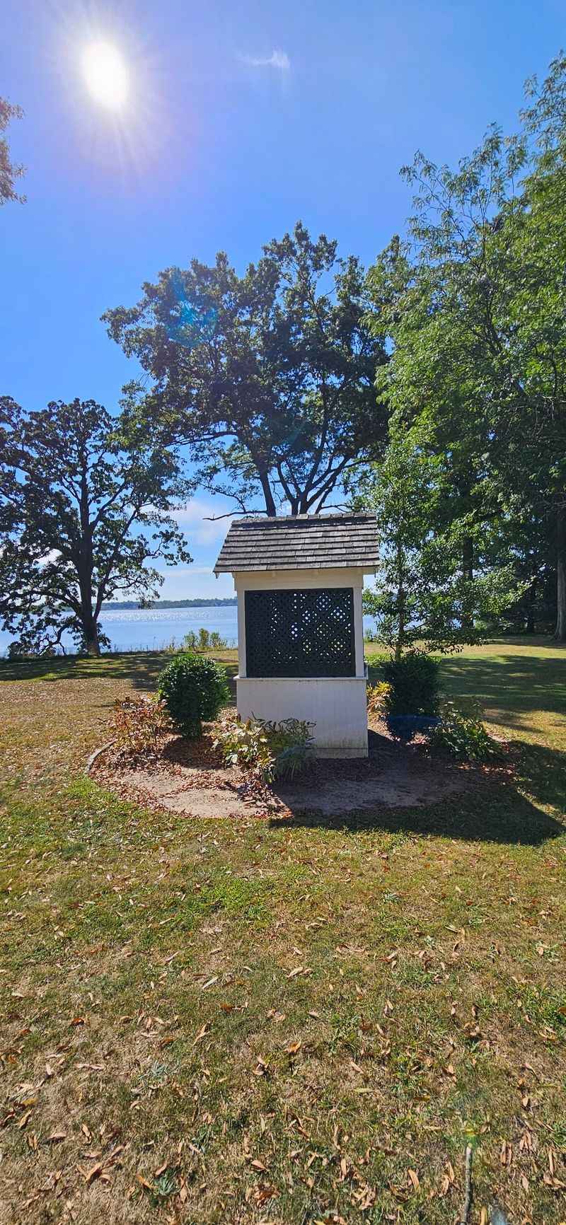 Guided Tours and Sweeping Navesink River Views Make the Past Easy to Explore Guided Tours and Sweeping Navesink River Views Make the Past Easy to Explore
