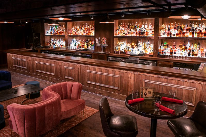 Bavette’s Bar & Boeuf (Chicago) Bavette’s Bar & Boeuf (Chicago)