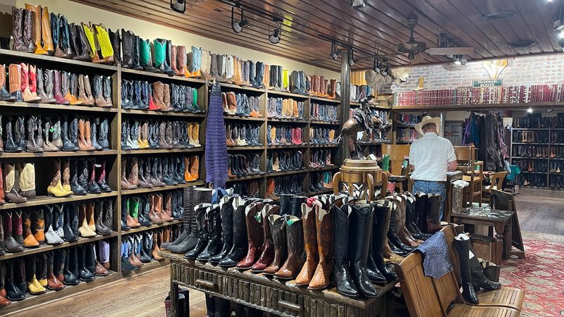 Handcrafted Boots Worth Every Penny and Every Day of the Wait Handcrafted Boots Worth Every Penny and Every Day of the Wait